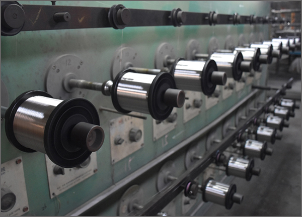 铜包钢镀锡生产车间